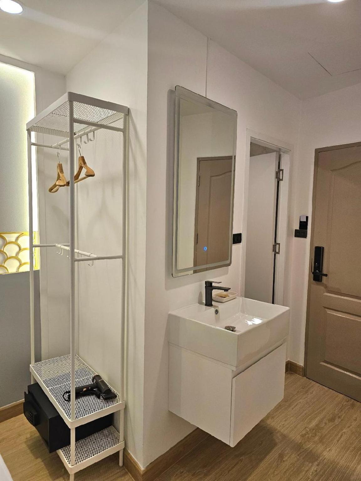 Aparthotel Arawana Express Sukhumvit 22 Bangkok Exterior foto